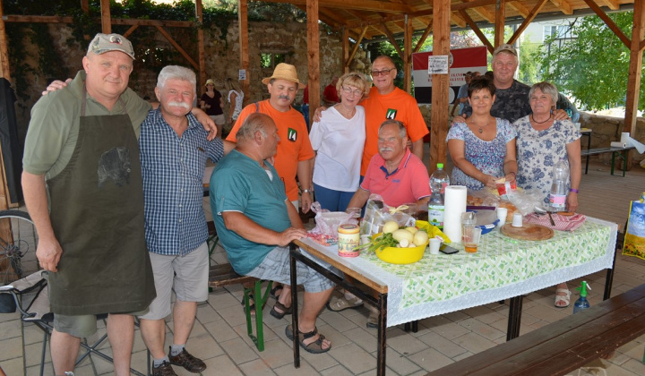 XV. Gulyásfőző verseny - XV.Súťaž vo varení gulášu