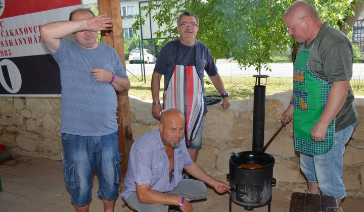 XV. Gulyásfőző verseny - XV.Súťaž vo varení gulášu